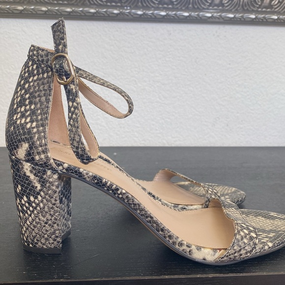 Essex Lane heels-8 - Picture 2 of 5